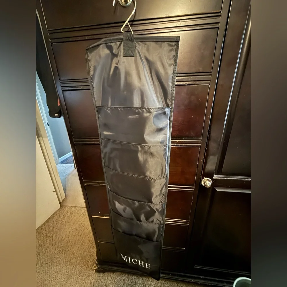 Miche Black Hanging Pocket Organizer